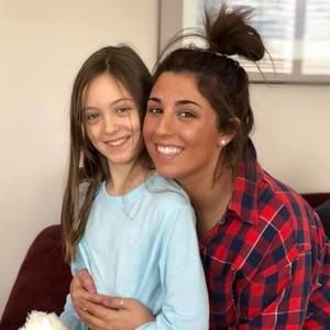 Meet your Posher, Connie